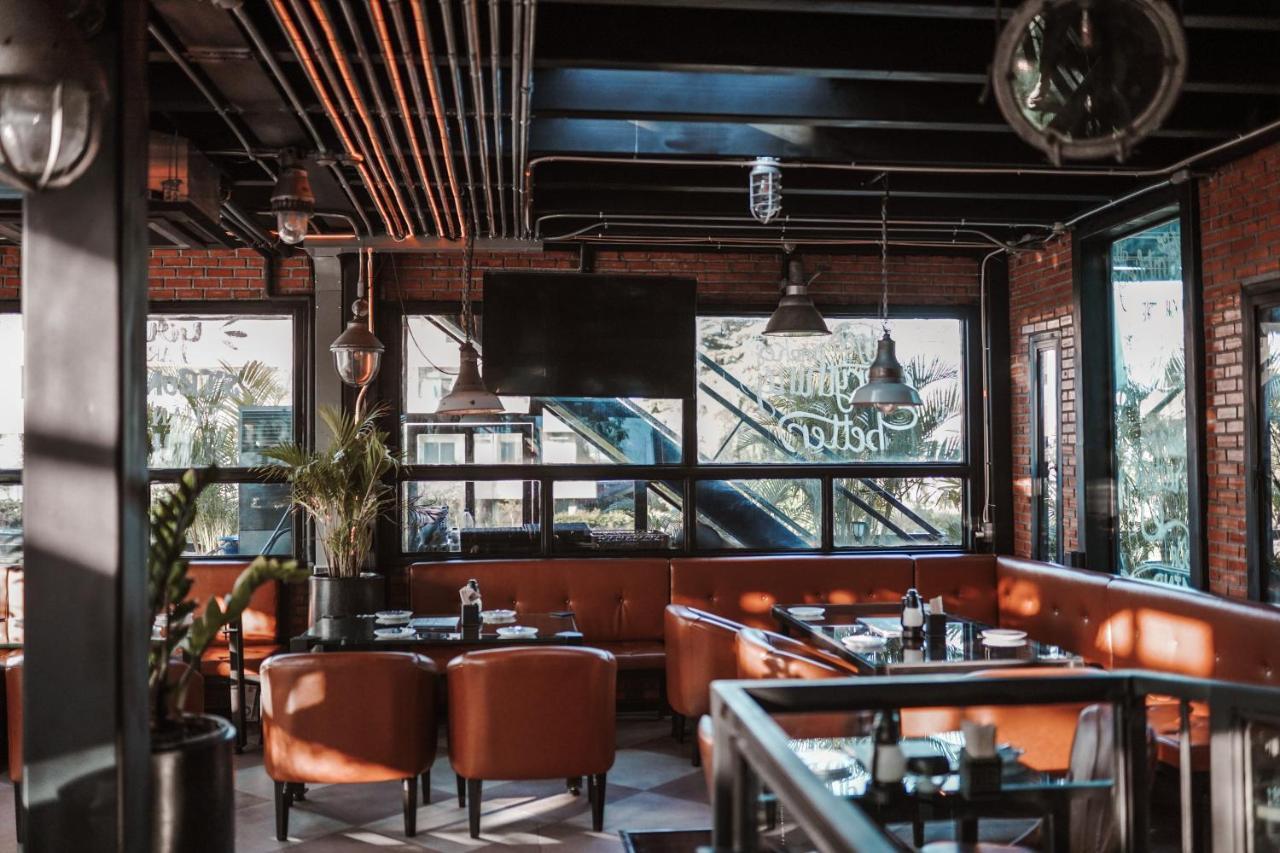 Letana Hotel Bang Phli Zewnętrze zdjęcie